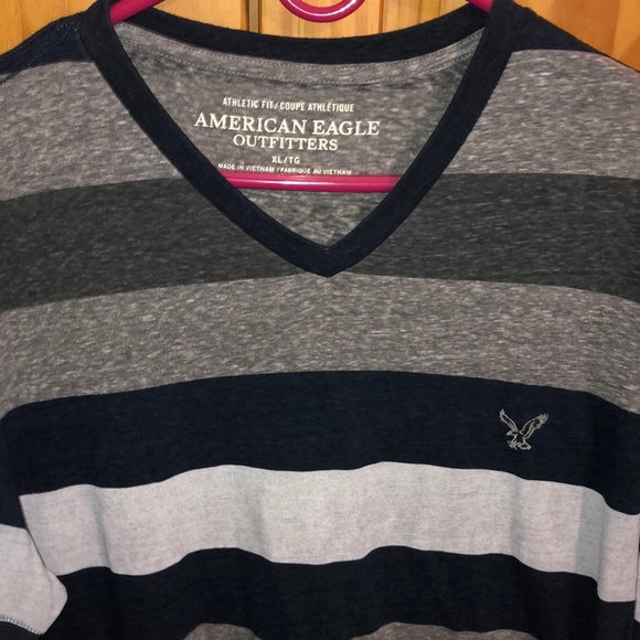 Men’s American Eagle striped tee shirt - Picture 2 of 3